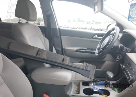 2017 Kia Sportage Lx z USA, uszkodzony, nr VIN KNDPM3AC4H7130217